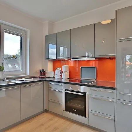 Haus Bergstrasse 4 Haus Bergstrasse 4 9 *